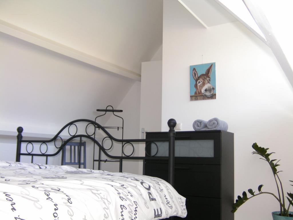 Bed and Breakfast 't Laaisterplakky à Oude Bildtzijl Chambre photo