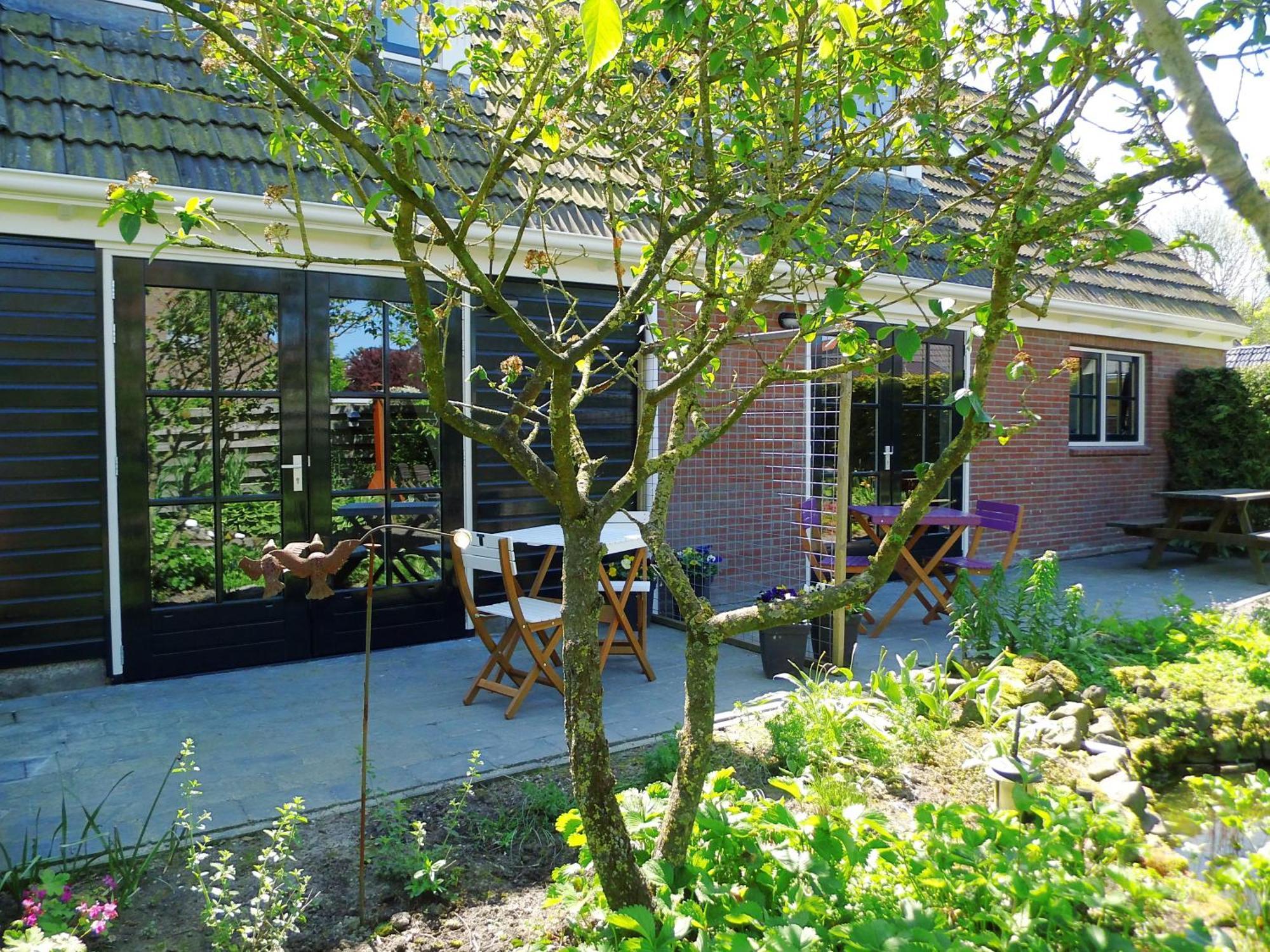 Bed and Breakfast 't Laaisterplakky à Oude Bildtzijl Extérieur photo