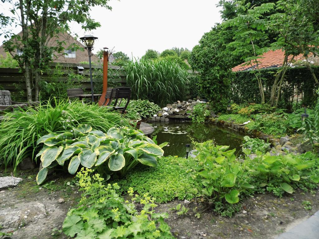 Bed and Breakfast 't Laaisterplakky à Oude Bildtzijl Extérieur photo